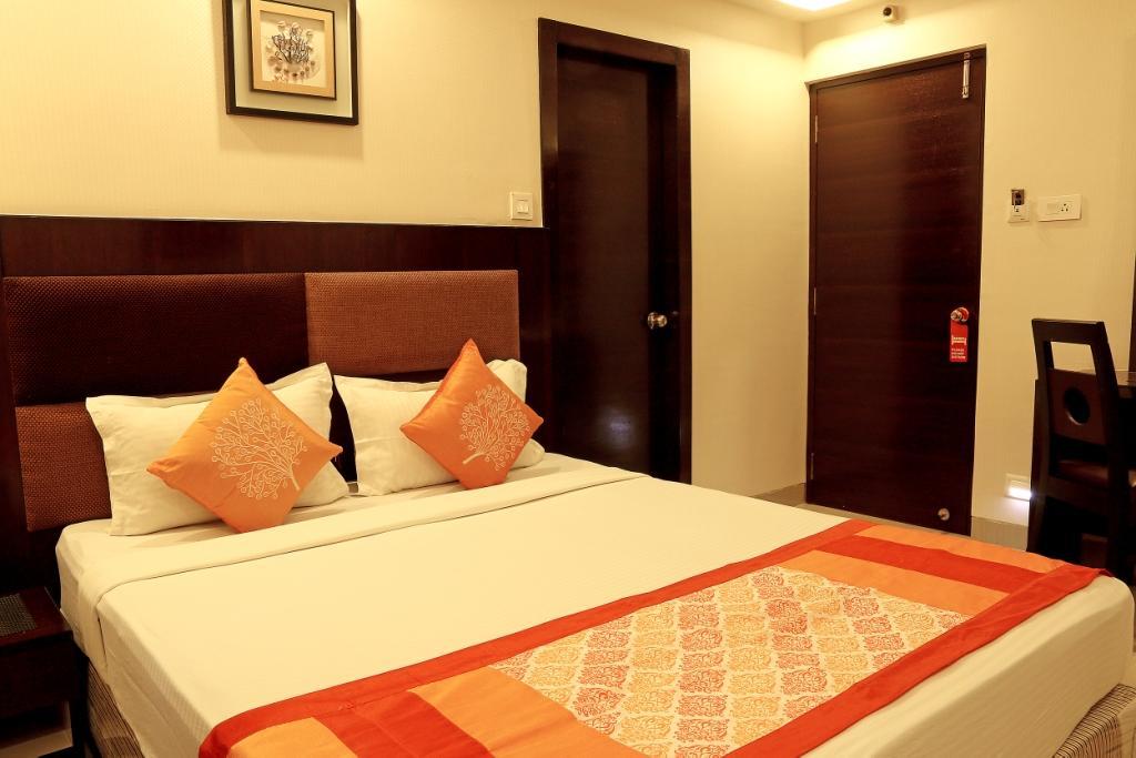 The Circle Club Inn Kolkata Bagian luar foto