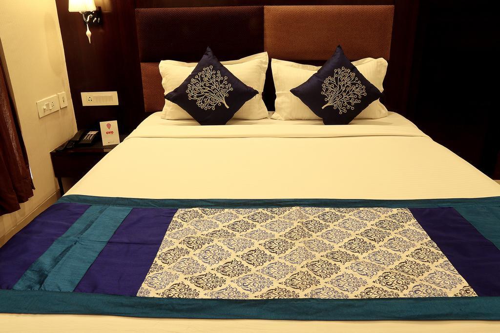 The Circle Club Inn Kolkata Bagian luar foto